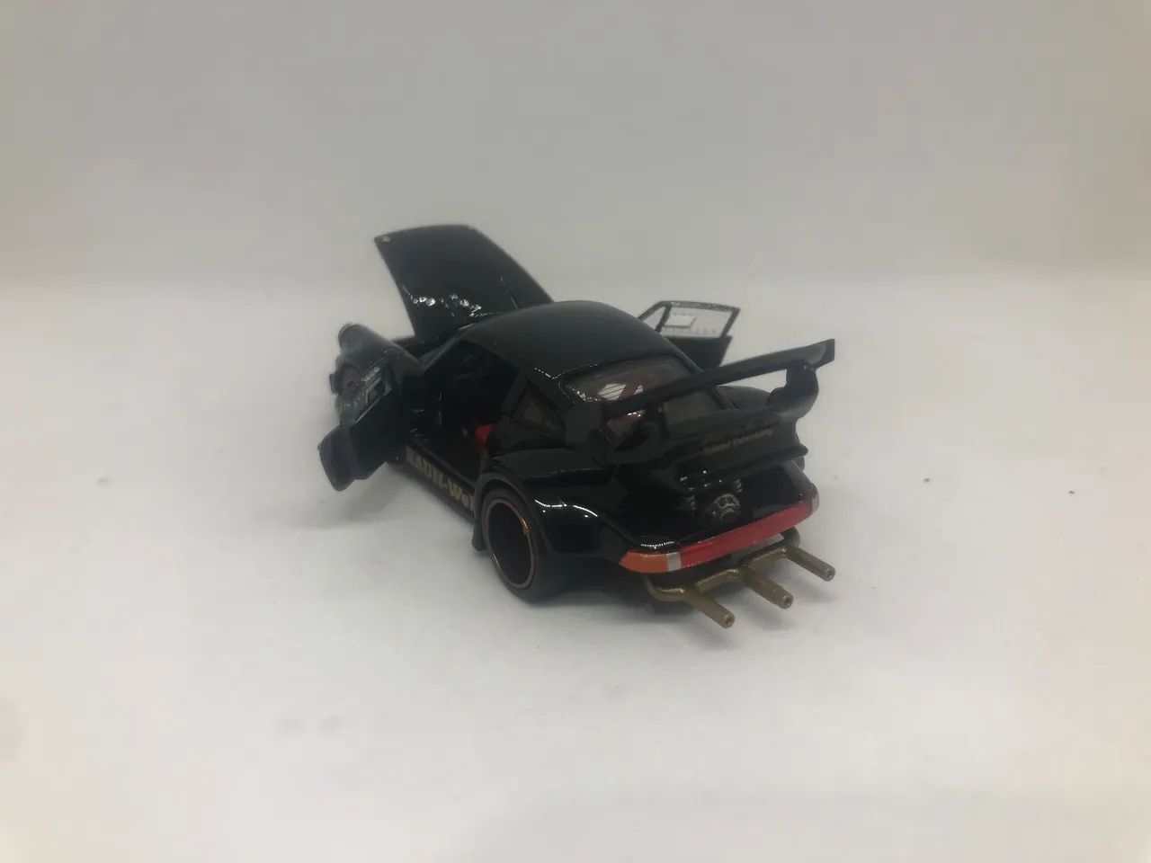 RWB 930 1/64 Diecast  - Foto 3