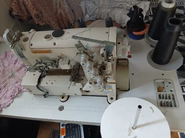 Máquina de costura colarete  industrial singer - Foto 2