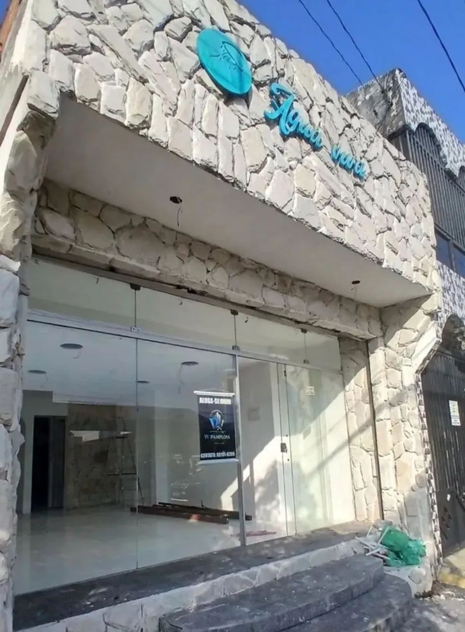 LOJA NA LOMAS PRÓX A DUQUE