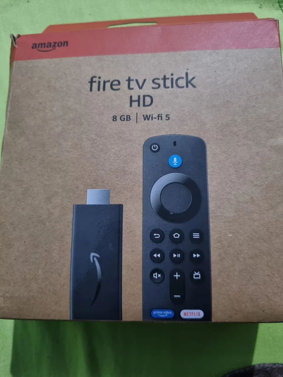 Fire TV Stick HD (Geração mais recente) | Com controle remoto por voz com Alexa - Foto 2