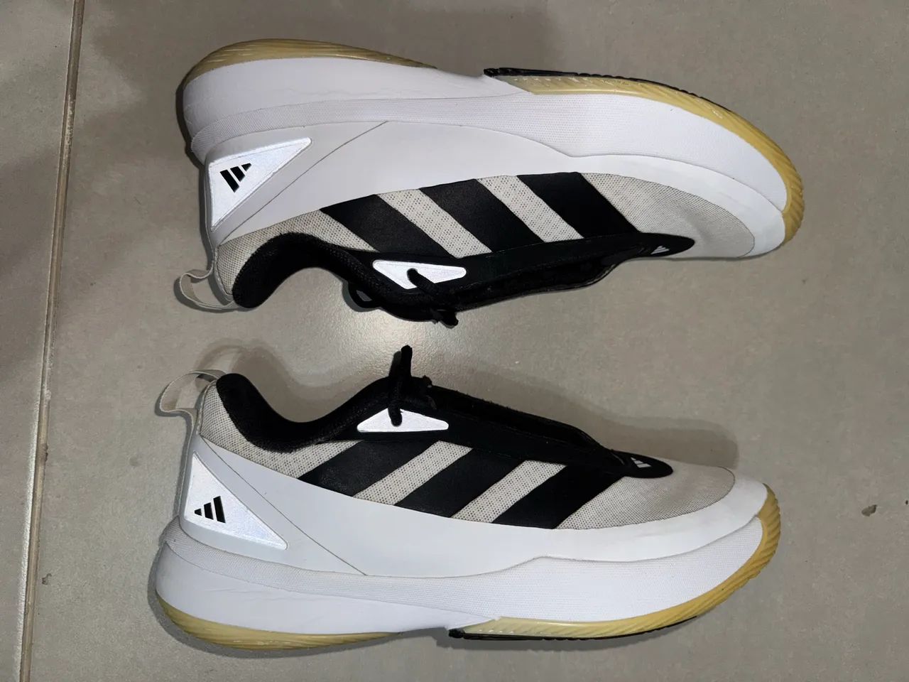 Tênis de basquete Adidas Subzone n 43 - Calçados Esportivos