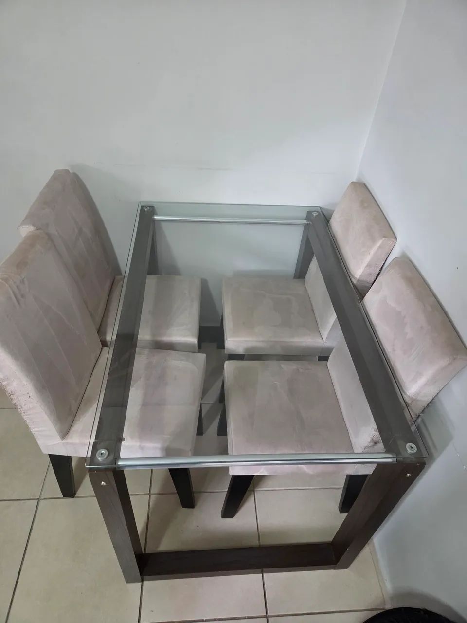 Mesa de Vidro 4 cadeiras