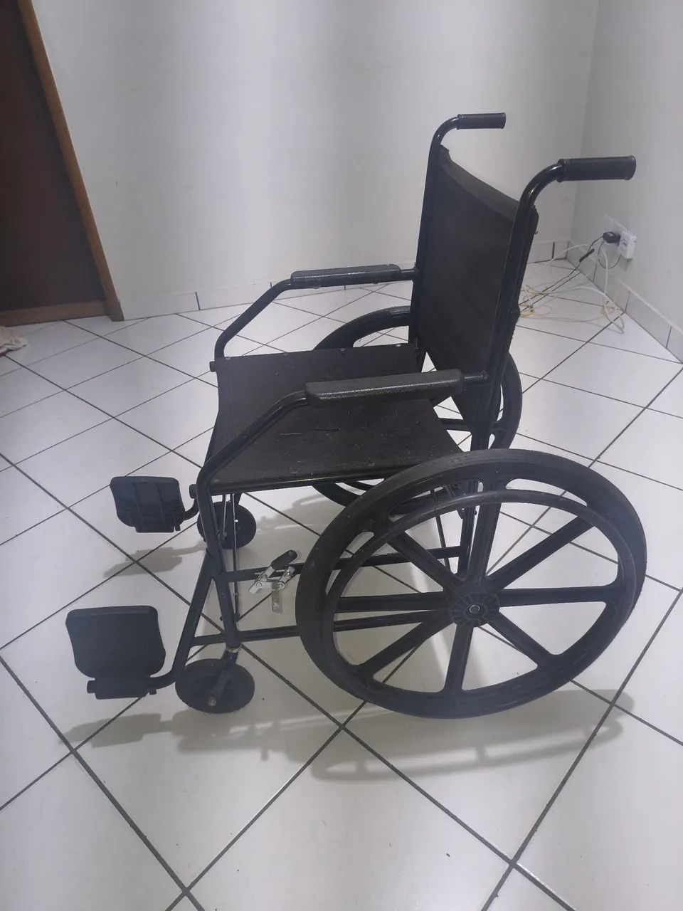 Cadeira de rodas  - Foto 4