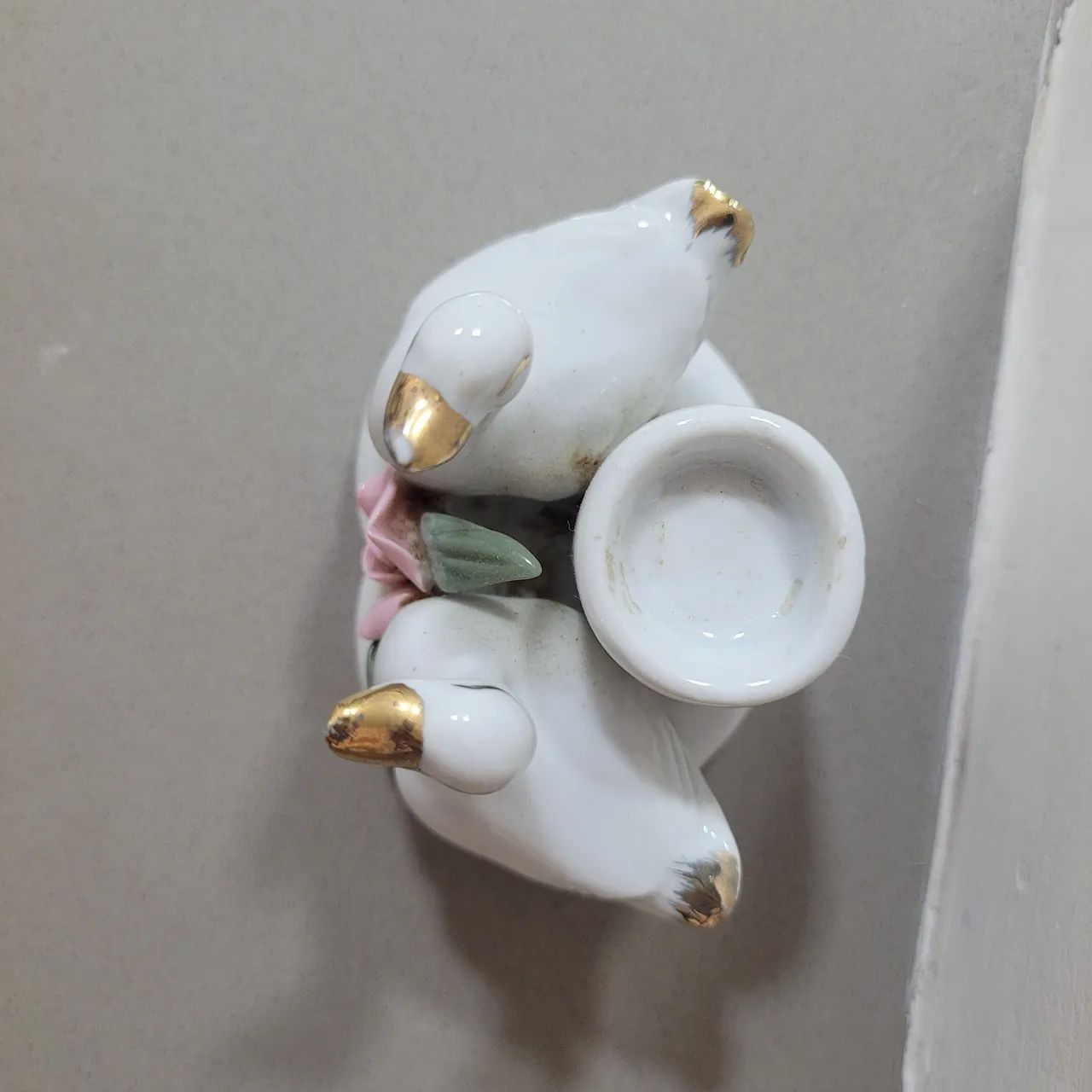 Enfeite de porcelana 2 cisne  - Foto 2