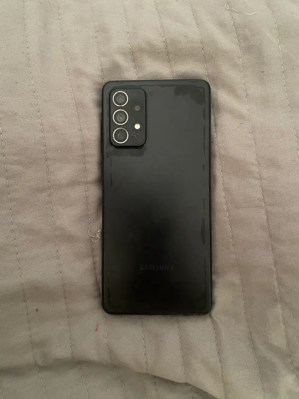 Celular a72 com trinco na tela pegar normal não interfere em nada  - Foto 2