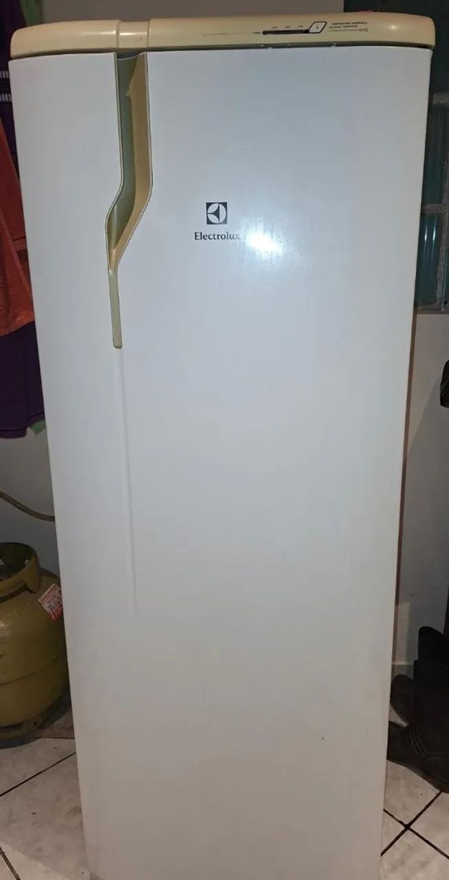 Vendo geladeira  - Foto 2
