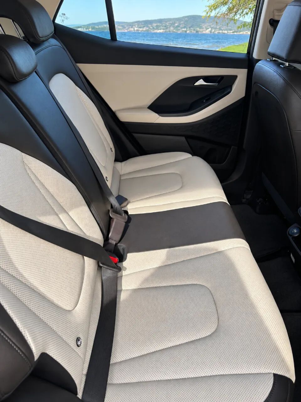 Hyundai Creta Ultimate 2.0 16V Flex AUT 2023 - Foto 2