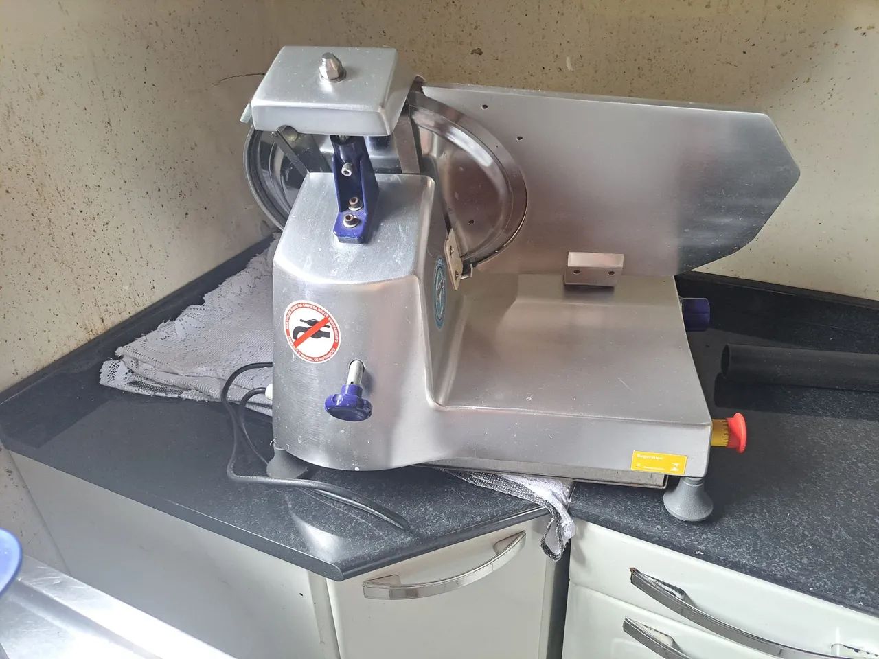 Fatiador de queijo e presunto  - Foto 2