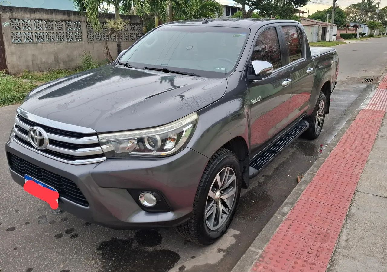 Toyota Hilux 2016