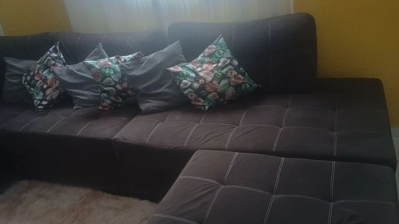 Sofá modulado com almofadas acompada - Foto 3