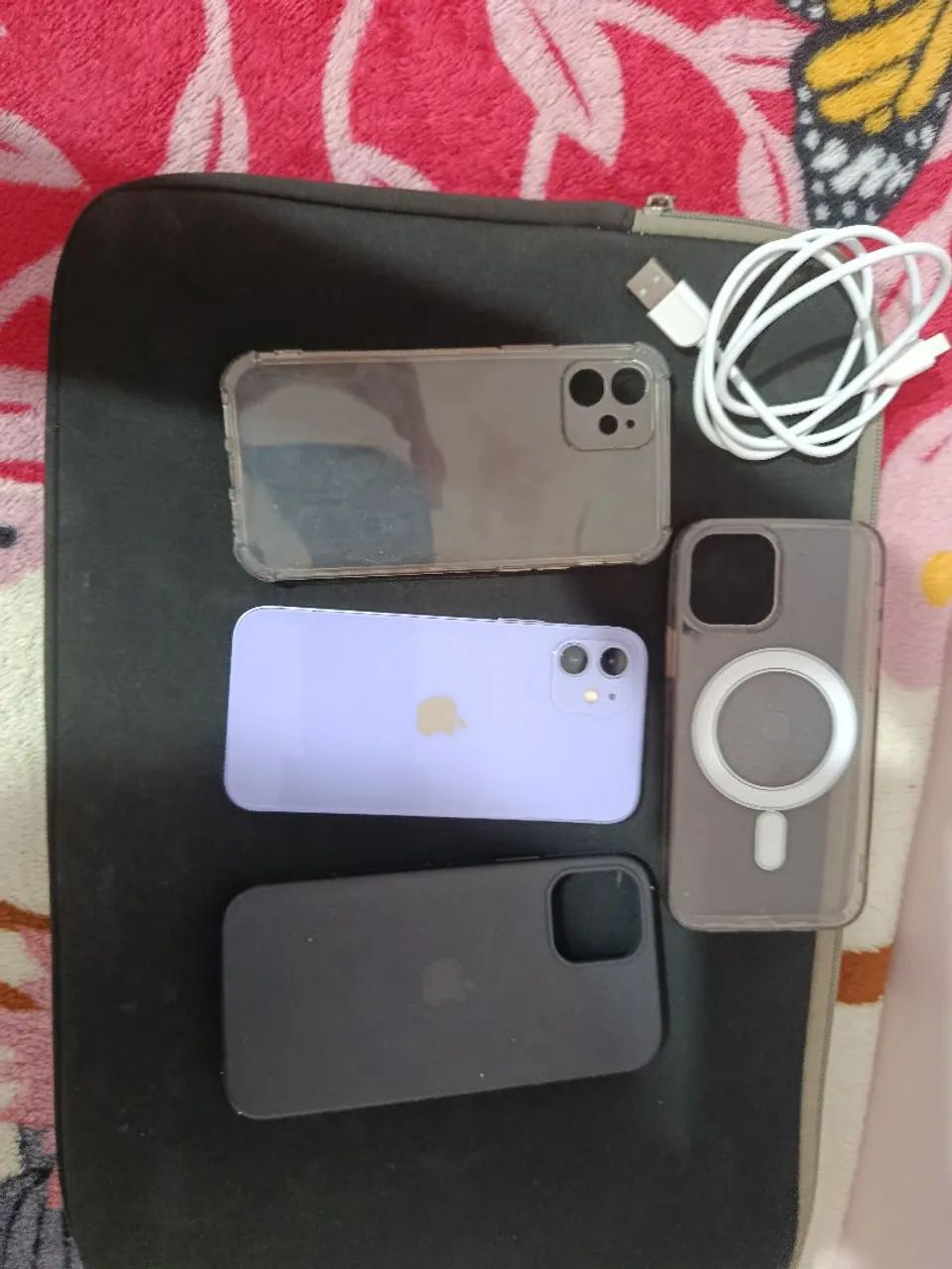 Vende - se iPhone 12 roxo