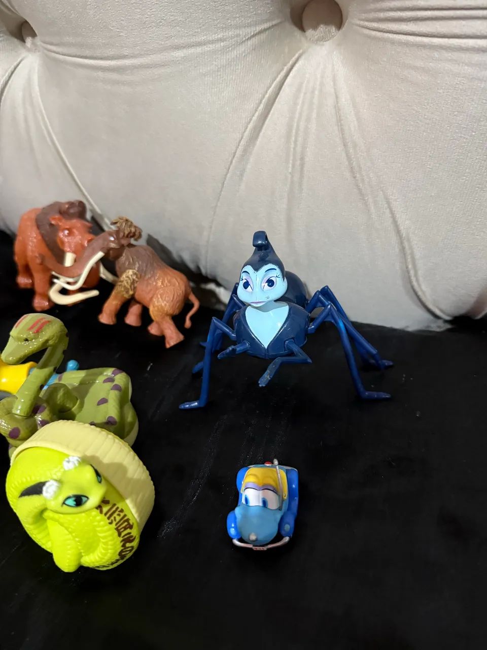 Lote de miniaturas  - Foto 2