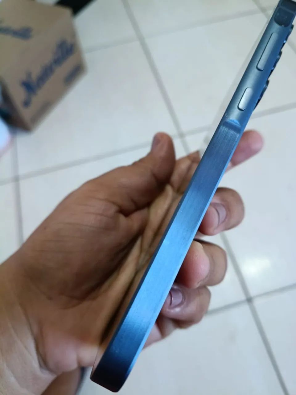 Celular A55 em perfeito estado com nota fiscal  - Foto 4