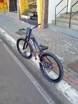 Bicicleta Viking tuff 25  - Foto 3