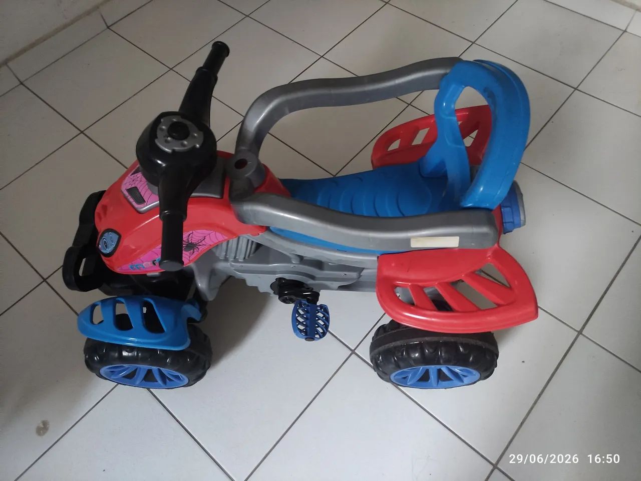 Carro de passeio de menino  - Foto 4