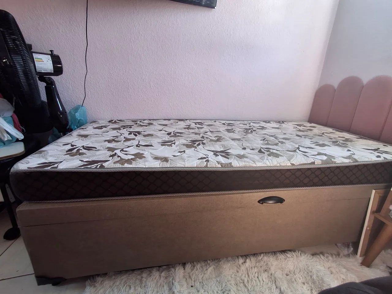 Cama box com baú solteiro