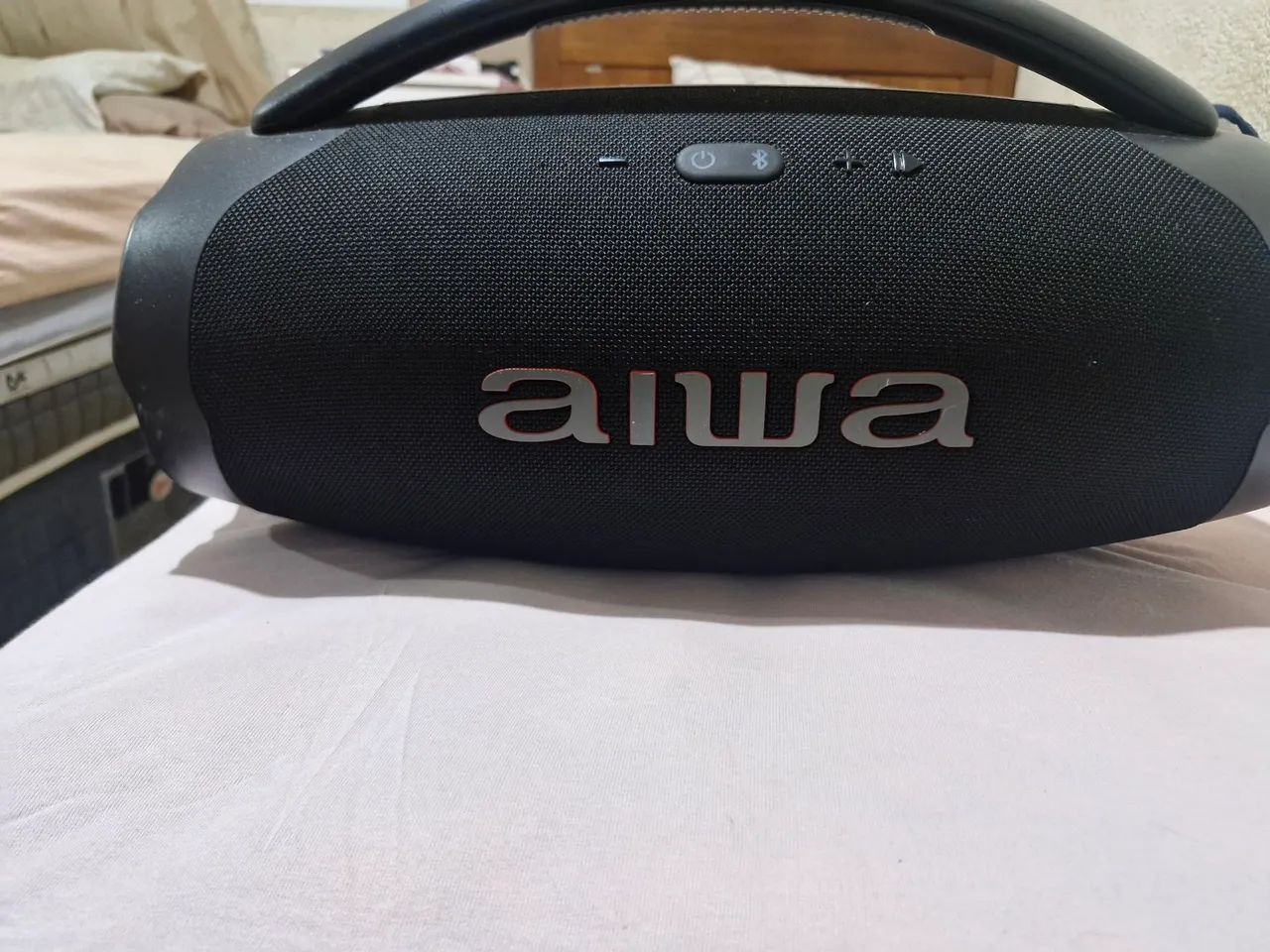 CAIXA DE SOM AIWA À VENDA! 