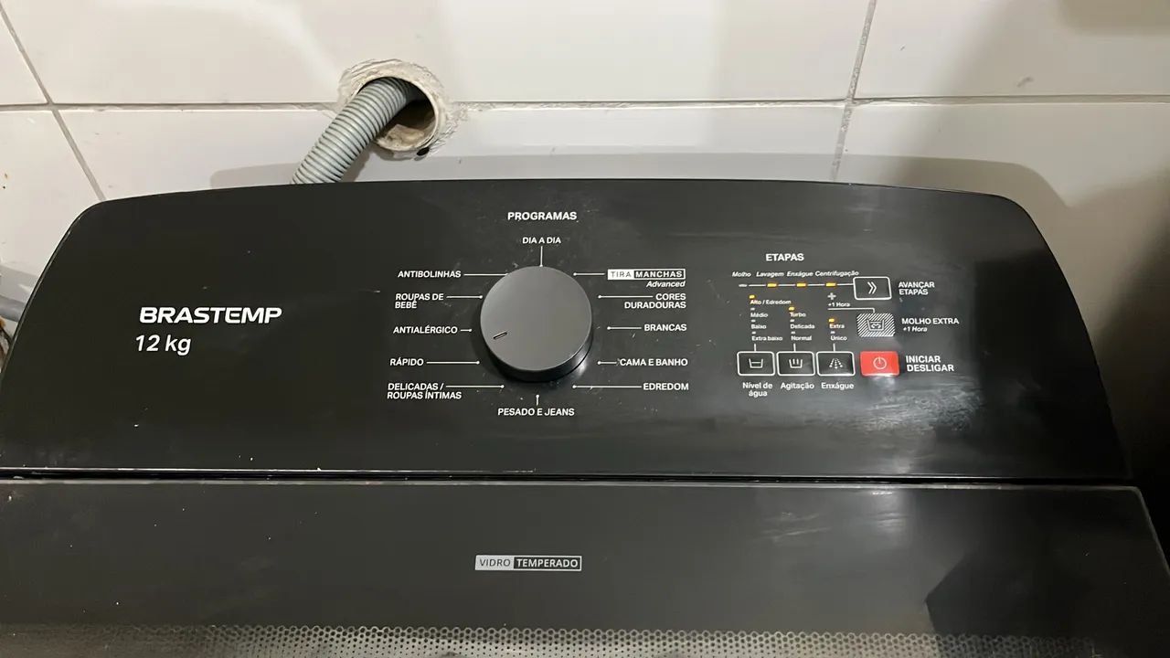 VENDO MÁQUINA DE LAVAR 