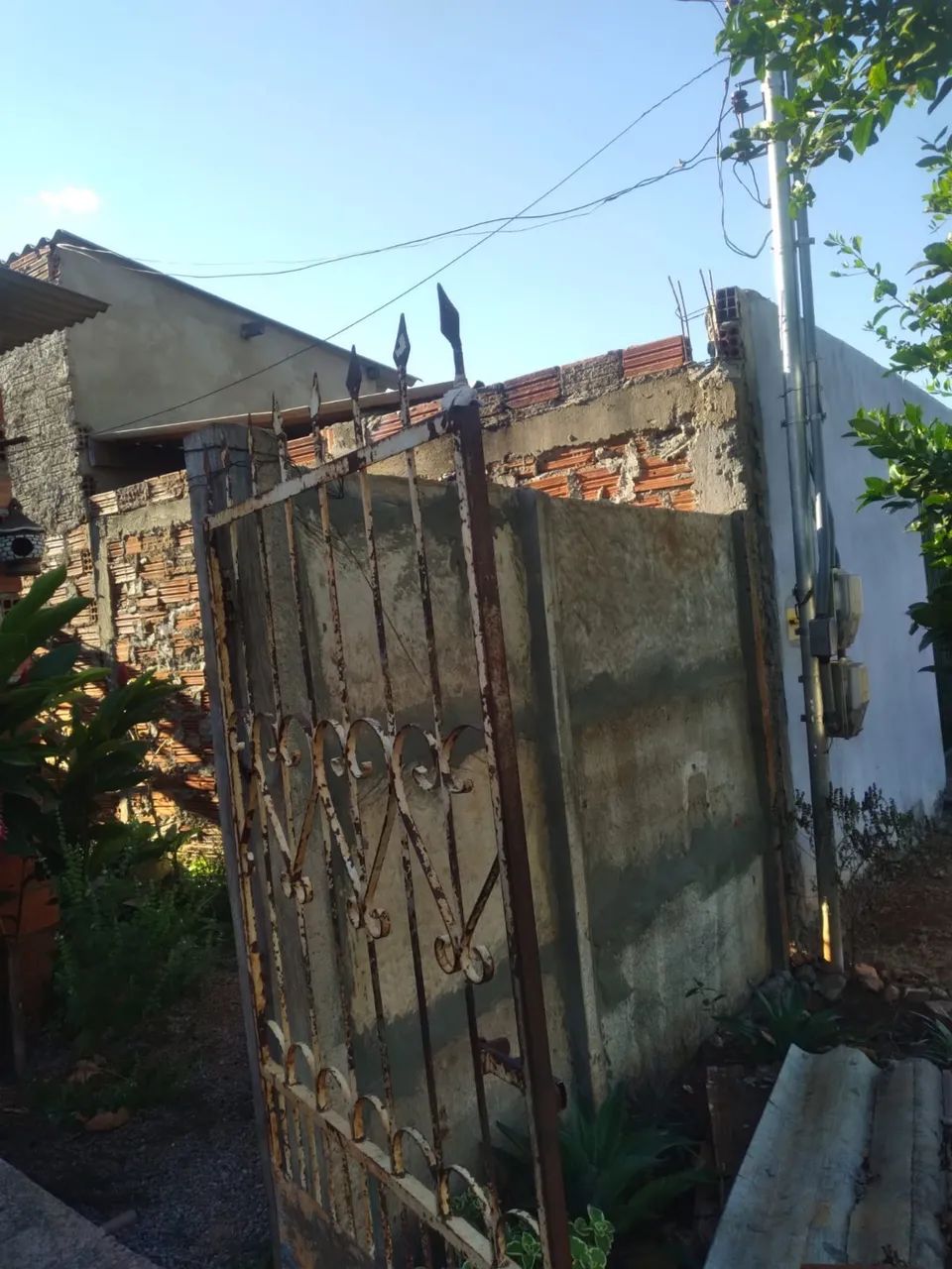 Barracão inacabado, setor Nova Cidade- Neropolis/Go - Foto 3