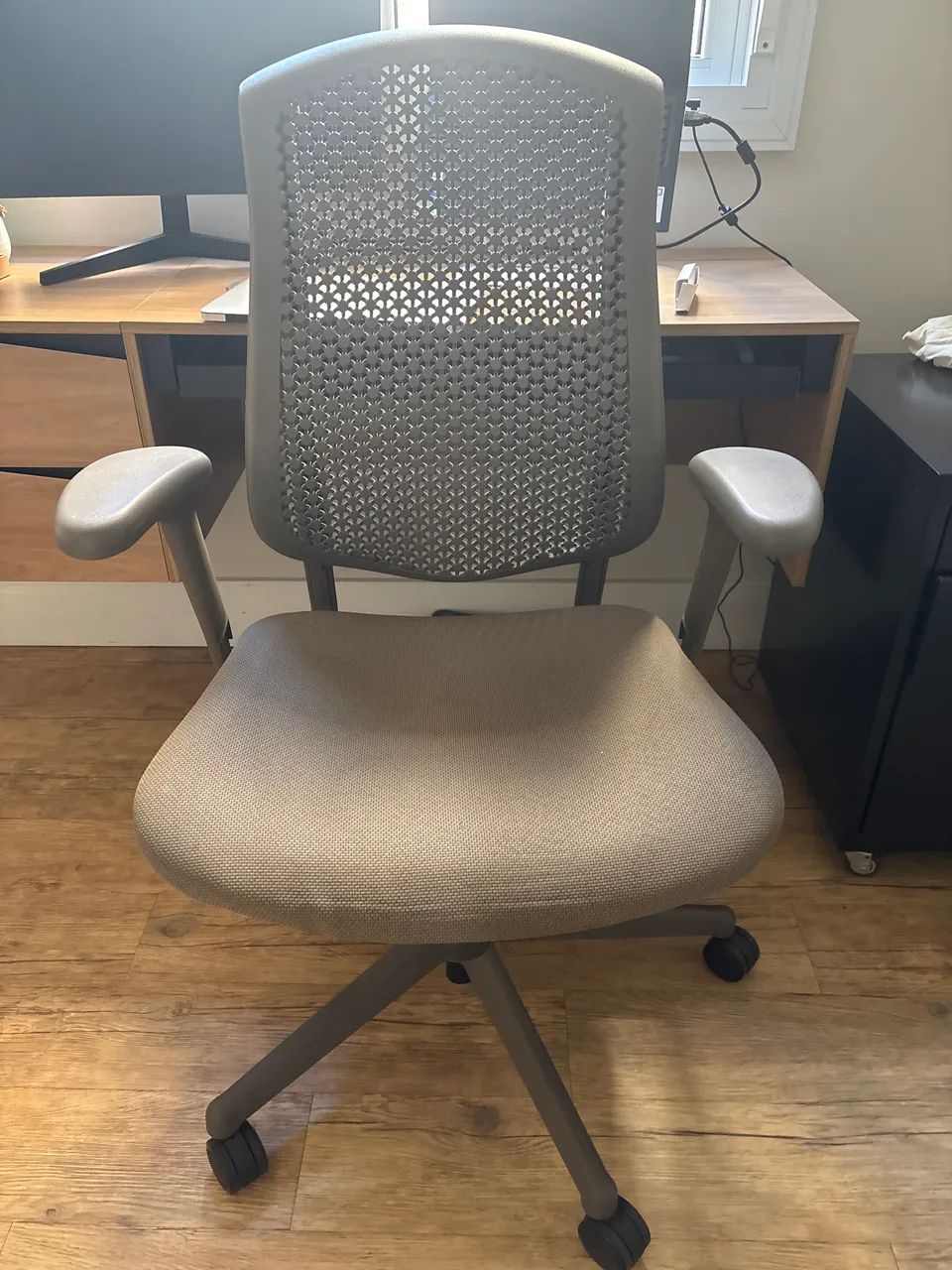 Cadeira de escritório HERMAN MILLER