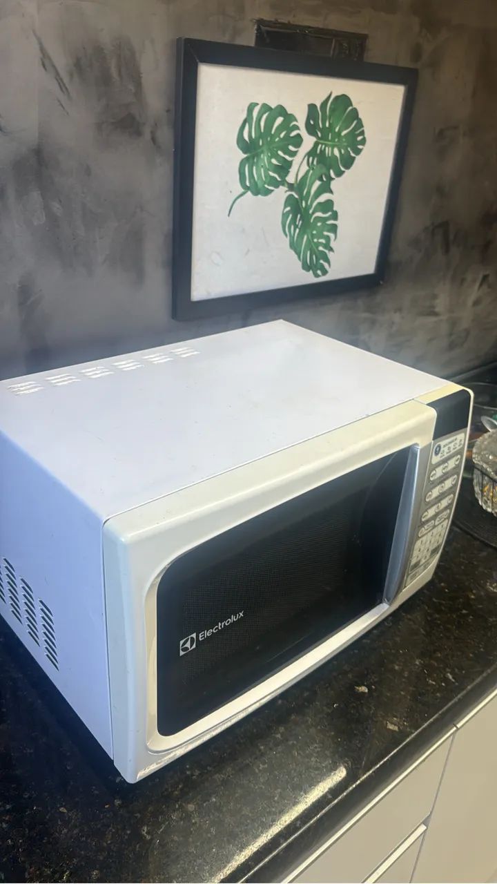 Microondas Electrolux 23 litros  - Foto 2