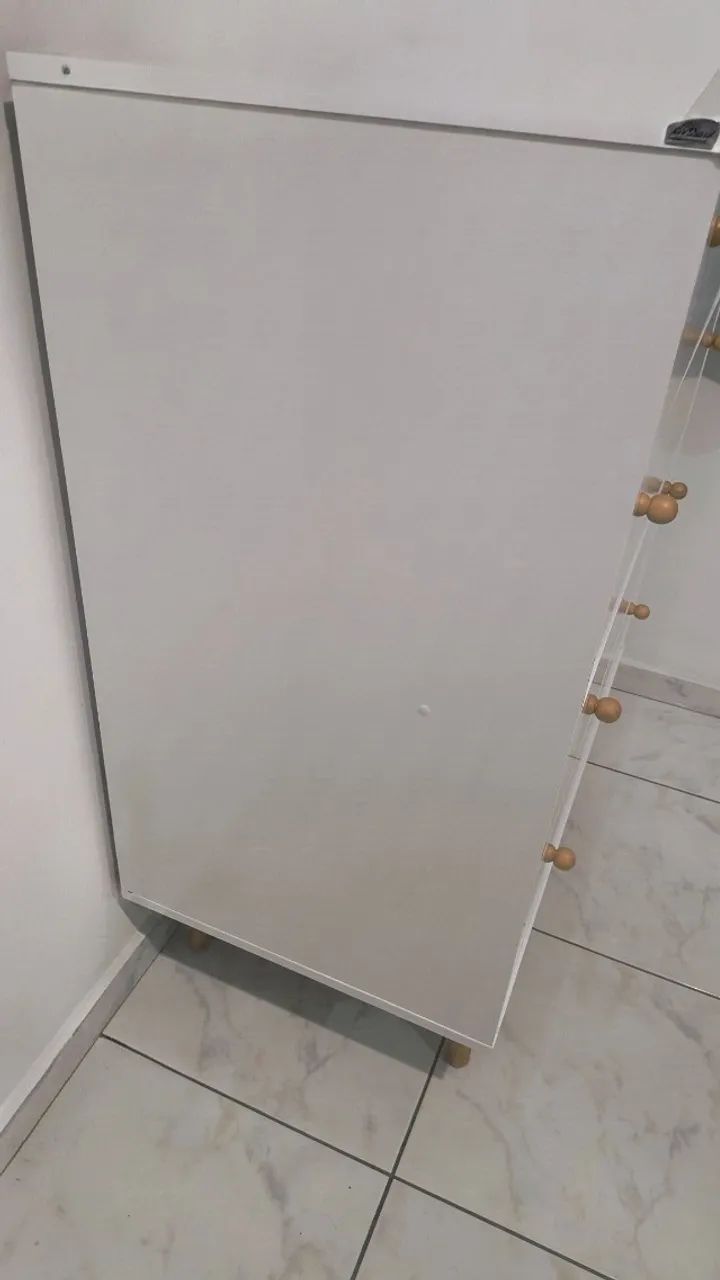 Cômoda com 4 gavetas - Foto 2