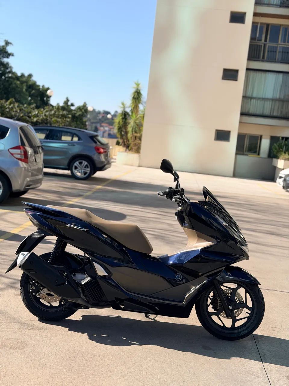 PCX 160 DLX 2026 - Foto 4