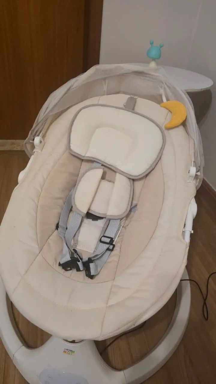 Cadeira de Descanso e Balanço Automático Bebê Musical (super conservada) - Foto 2