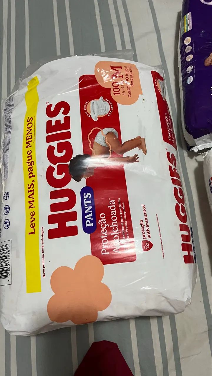 Fralda Huggies pacotão 