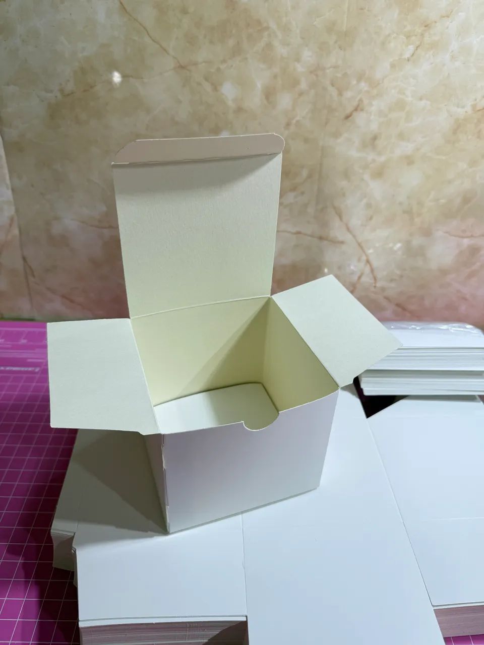 90 Caixa Para Caneca De 325 Ml + 90 Reforços de Fundo   - Foto 4