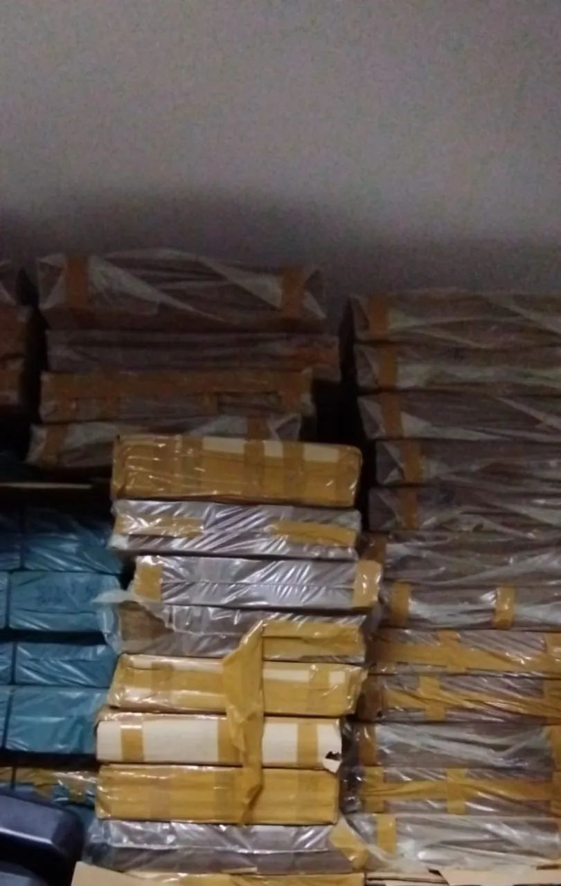 Caixa de papelão com tampa pardo - Foto 3