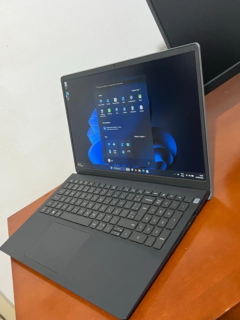 Notebook Dell Vostro seminovo  - Foto 4