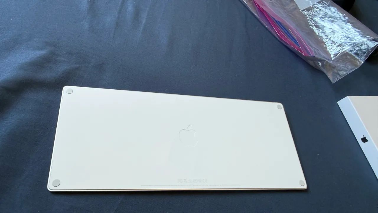 Apple Magic Trackpad + Magic Keyboard ? USB-C ? Branco - Foto 5