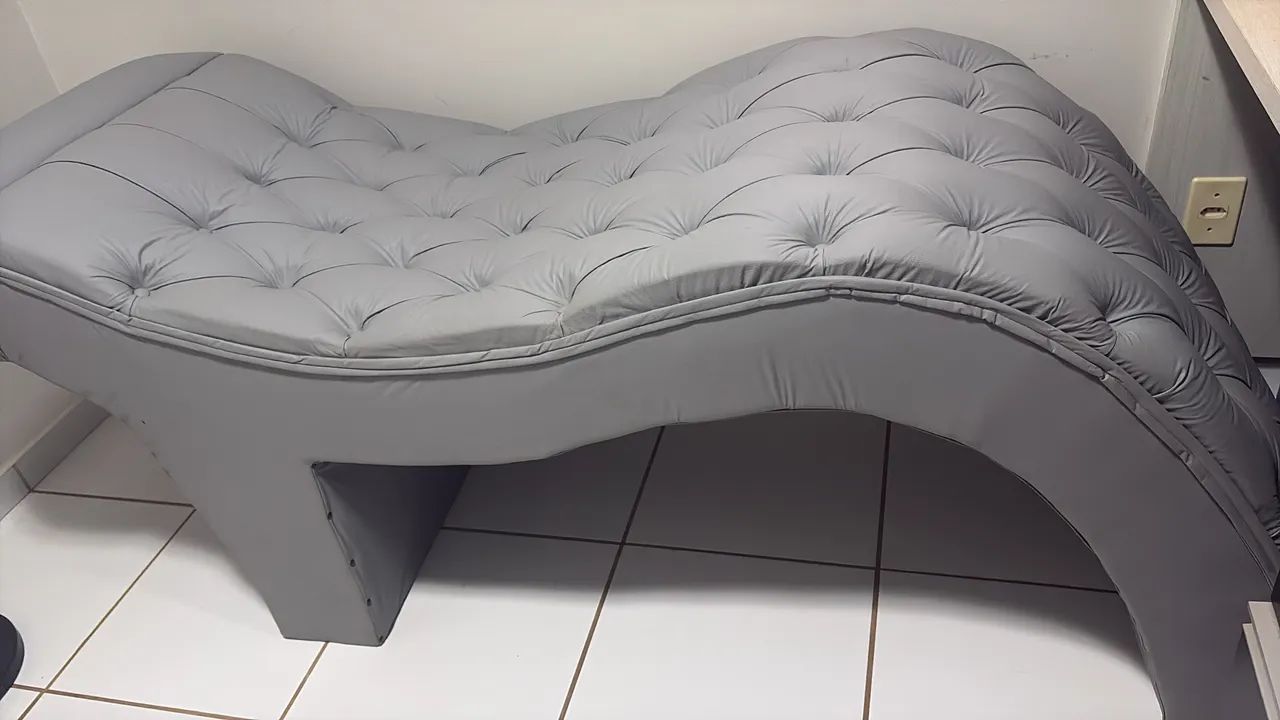 Vende se maca para cílios - Foto 3
