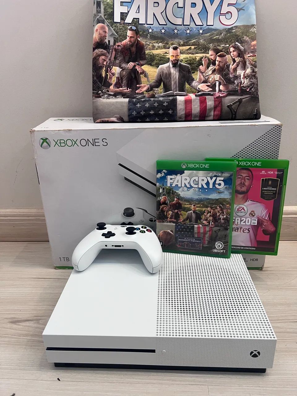 Xbox One S 1TB - Jogos de Vídeo Game - Vila Filipin, Londrina
