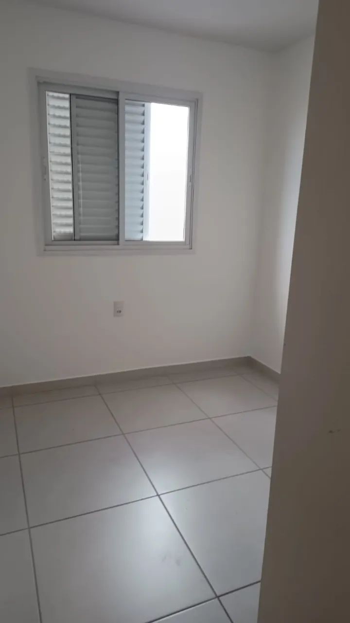 ALUGO APTO. Condomínio Serra das Areias, Apto. 2 quartos (sendo 1 Suíte), banheiro social, - Foto 11