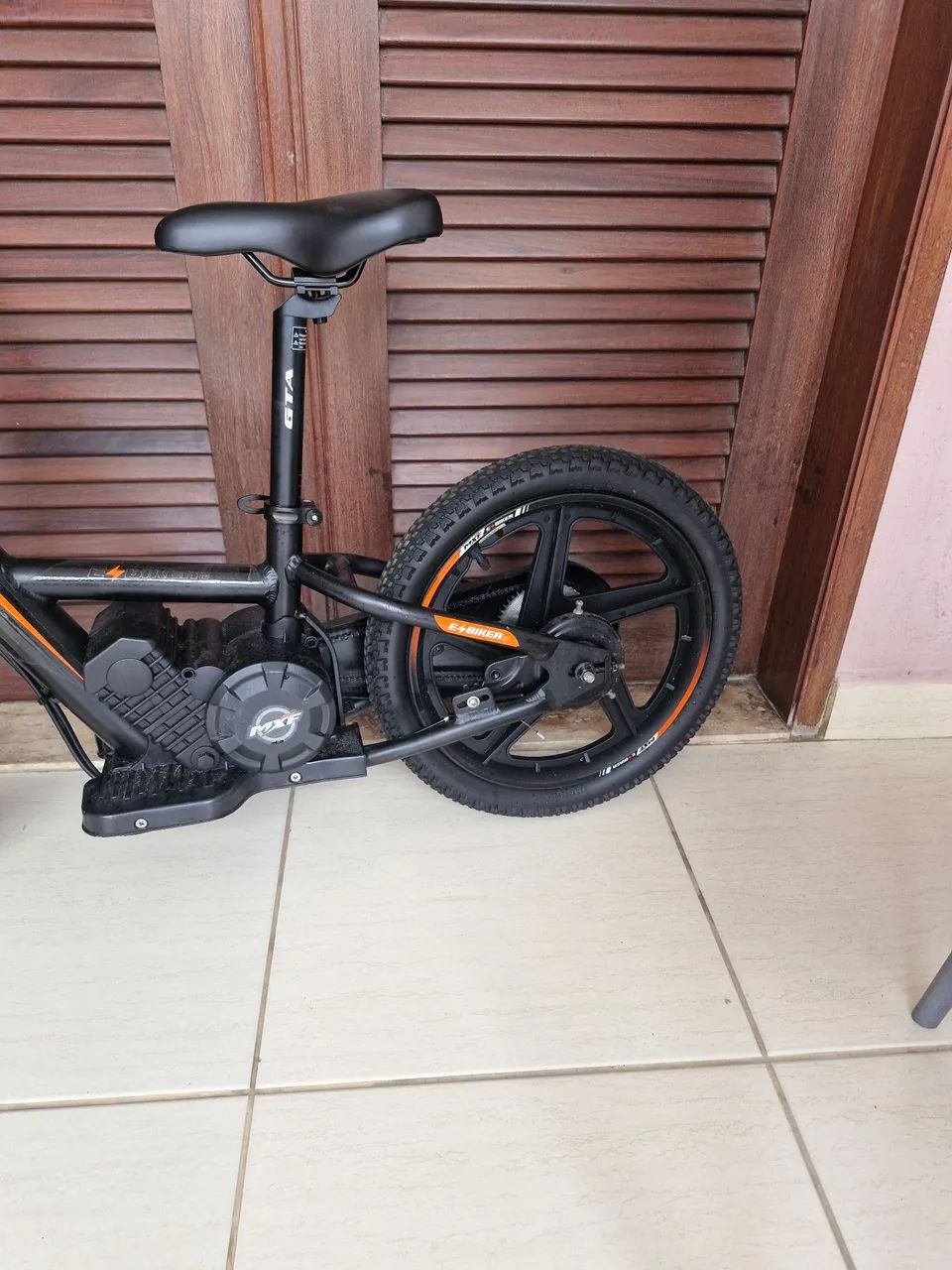 Bicicleta infantil elétrica - Foto 5