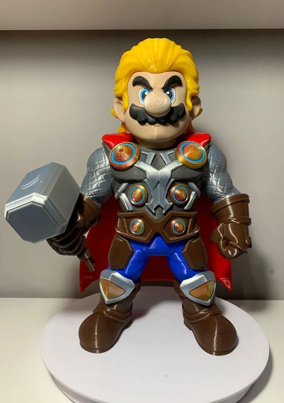 Colecionáveis Mario Thor - 30cm .
