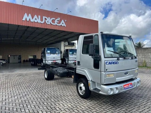 Ford Cargo 815 E Ano 2012 - Único dono - Foto 3