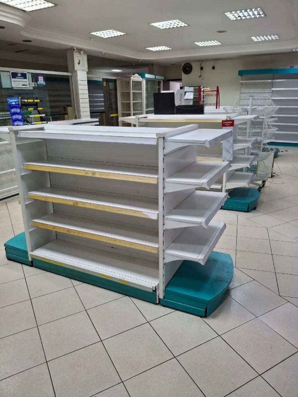 Móveis para farmácia  - Foto 4