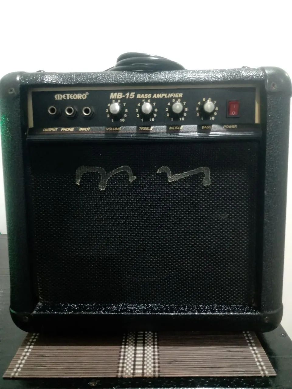 Amplificador Meteoro (MB-15)