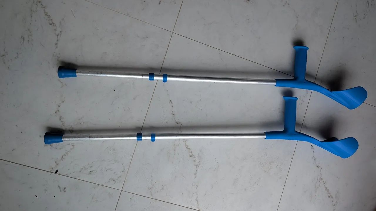 Par de Muletas Articuladas Garcia (Importadas) - Foto 2
