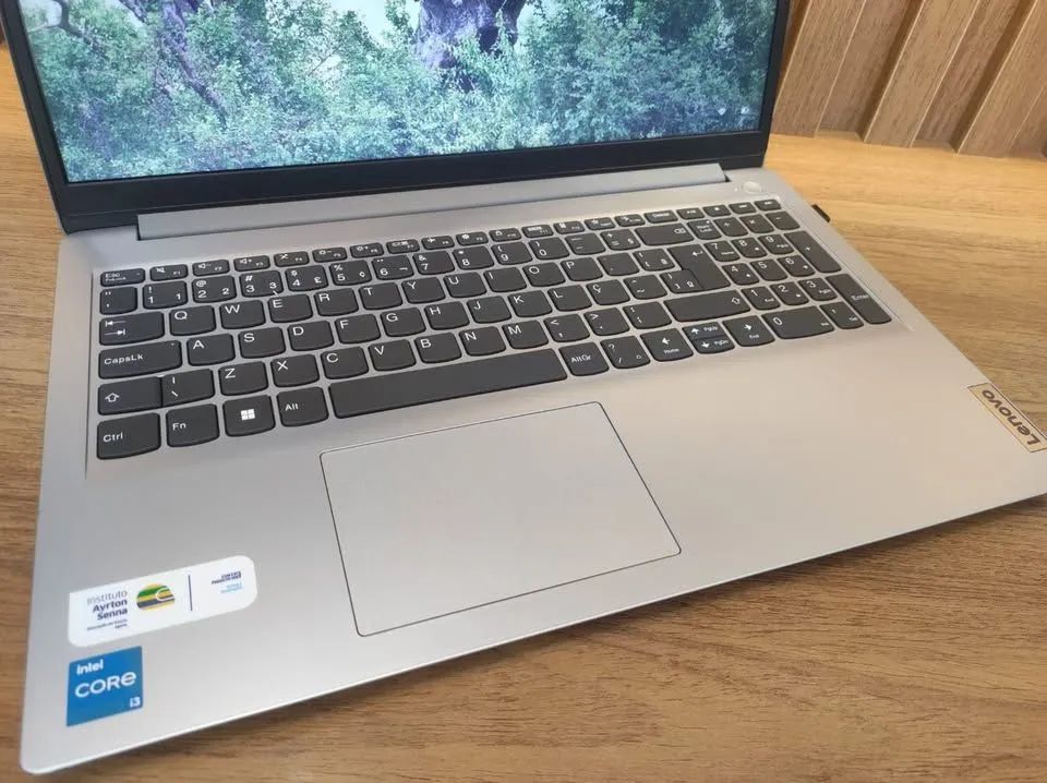 Notebook na garantia com caixa  - Foto 4