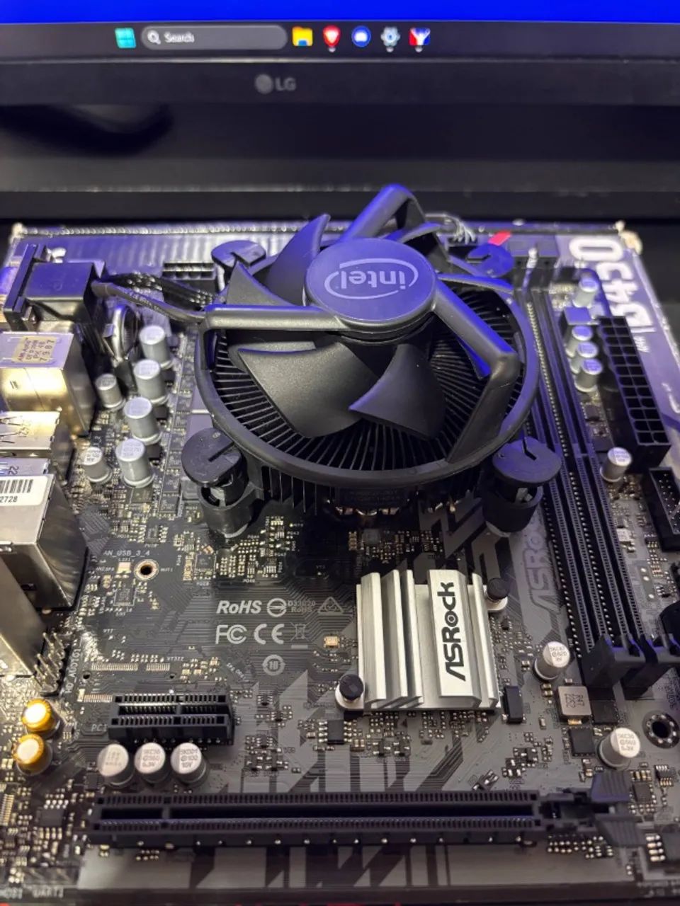 Placa Mãe H510M + i5 11400f Funcionando Perfeitamente