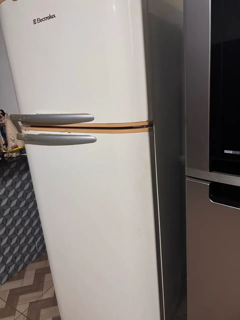Vendo geladeira 