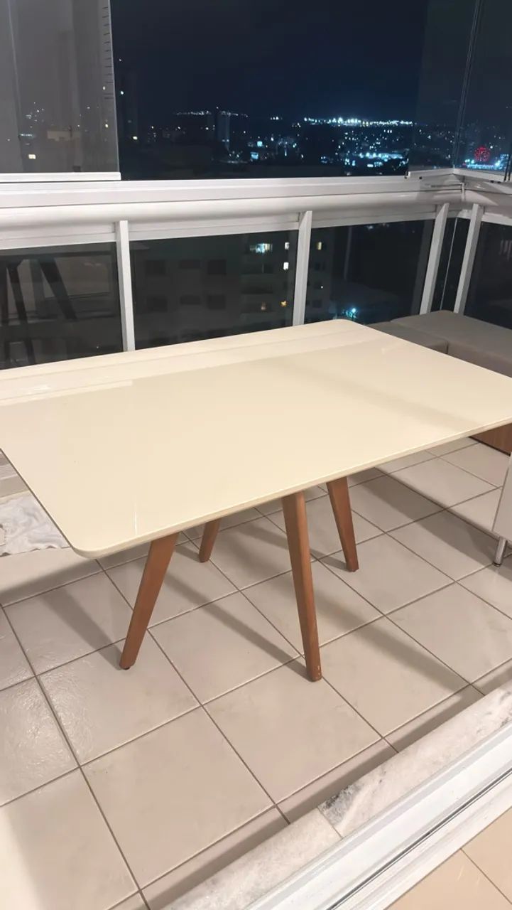 Mesa Mariah - OpenBox2, com tampo de vidro Off White e base em madeira Ypê - Foto 3