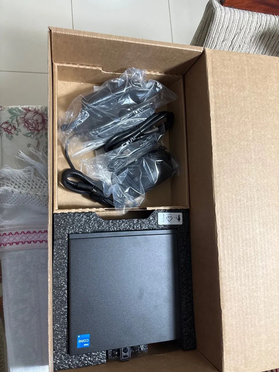 Mini dell i5 de 14 geração 