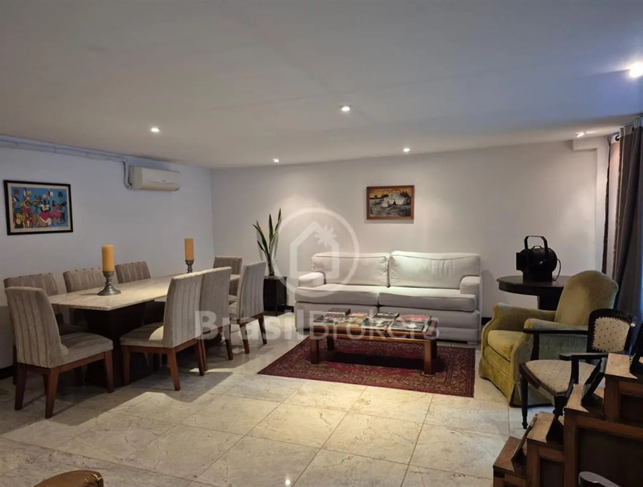 Prédio - 3 andares e Cobertura - 635.41m² - LARANJEIRAS - ÁREA NOBRE