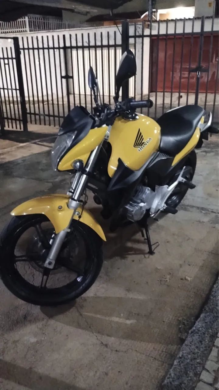Cb 300 amarela  - Foto 2