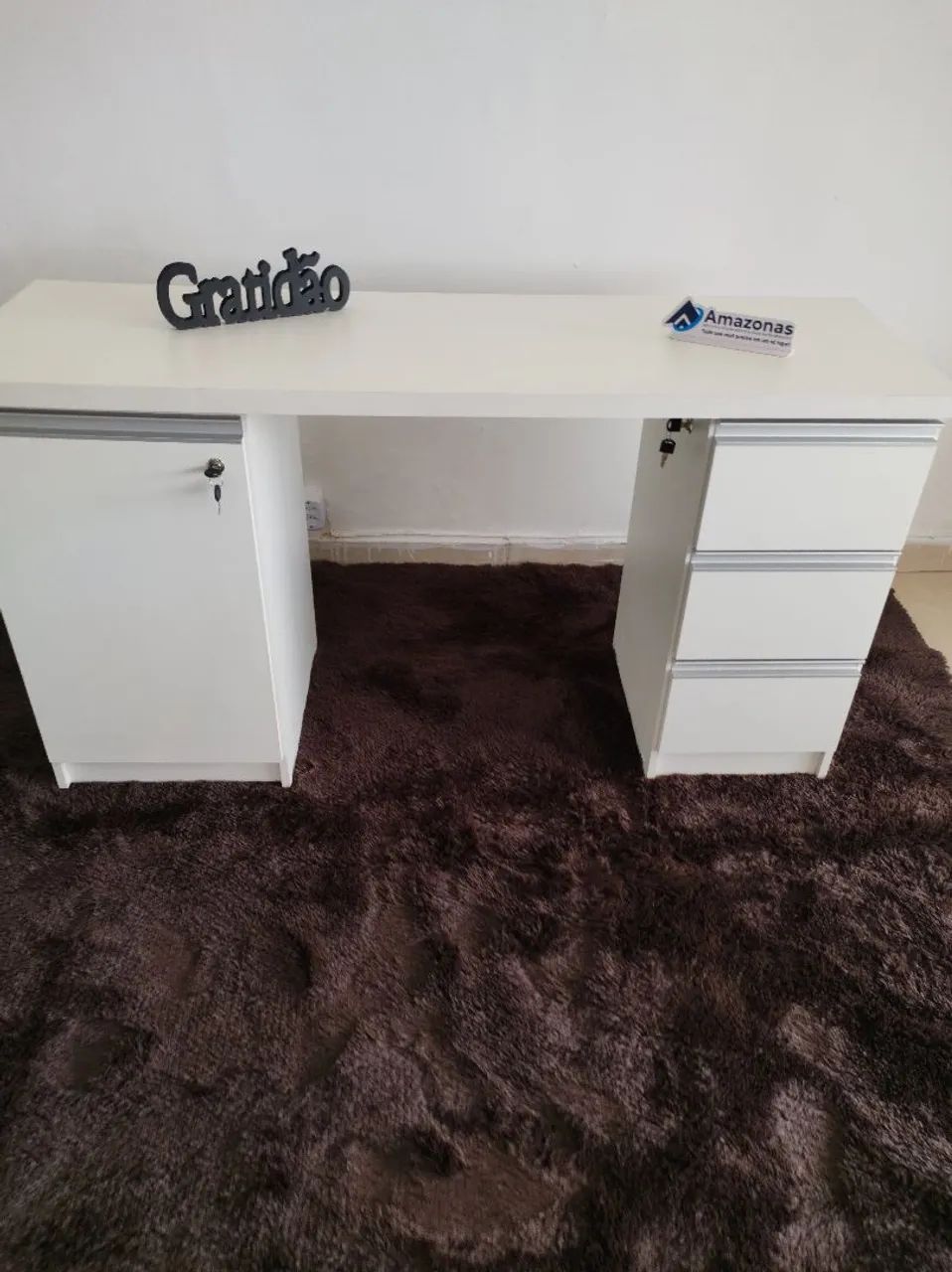Mesa Reta MDF Branco - Escritório, Alongamento Unhas  - Foto 4